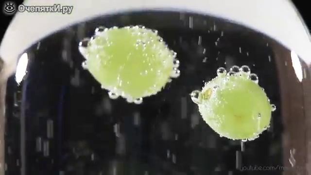 Красивый опыт с водой. смотреть онлайн