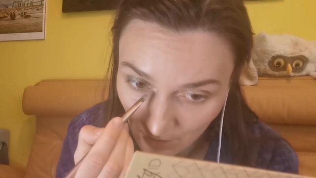 Собирайся со мной. Крашусь новой палеткой теней ?#собирайсясомной, #makeup, #болталка, #косметика смотреть онлайн