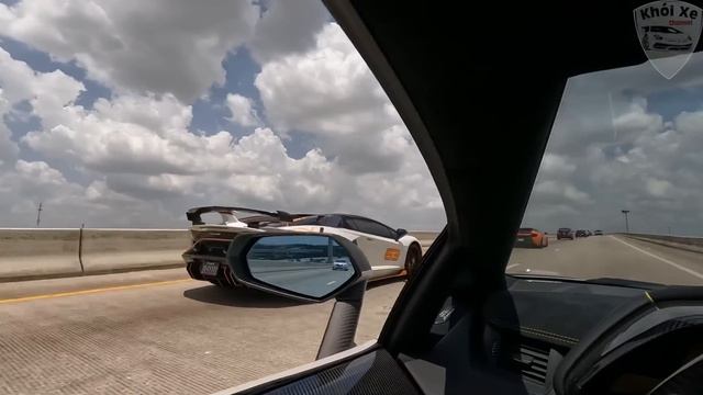 Anh Huy Lên 2021 Lamborghini SVJ Roadster смотреть онлайн