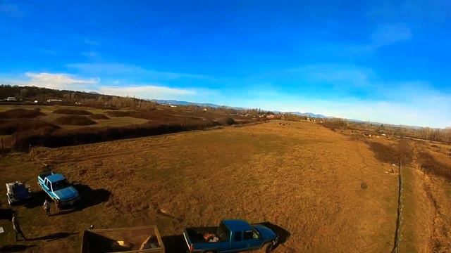 Hawk Chase with Drone смотреть онлайн