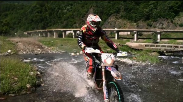 Moto Slow Motion