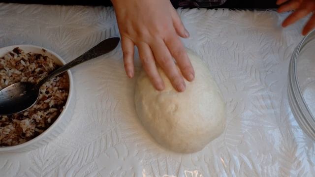 ЭТО НАДО ПРИГОТОВИТЬ! ПИРОЖКИ С МЯСОМ И РИСОМ! смотреть онлайн