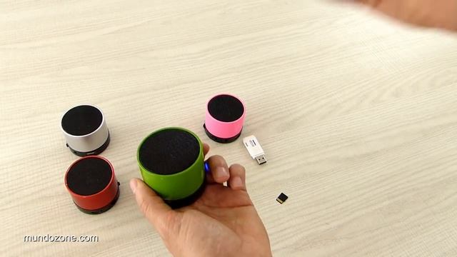 Super mini altavoz bluetooth, escucha música sin cable. смотреть онлайн