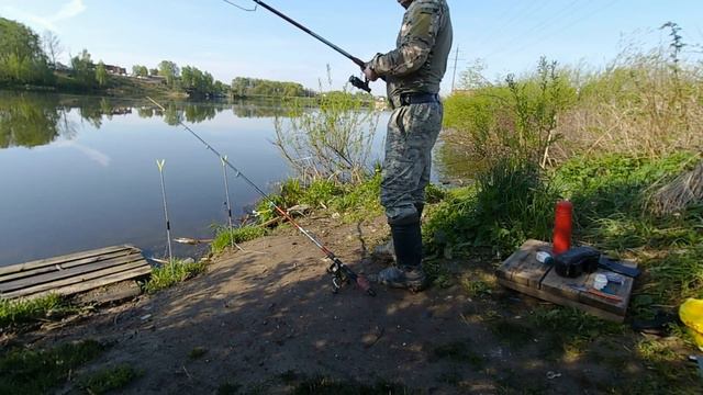 Ловля крупного карася на пенопласт. смотреть онлайн