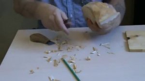 Как вырезать из дерева сову