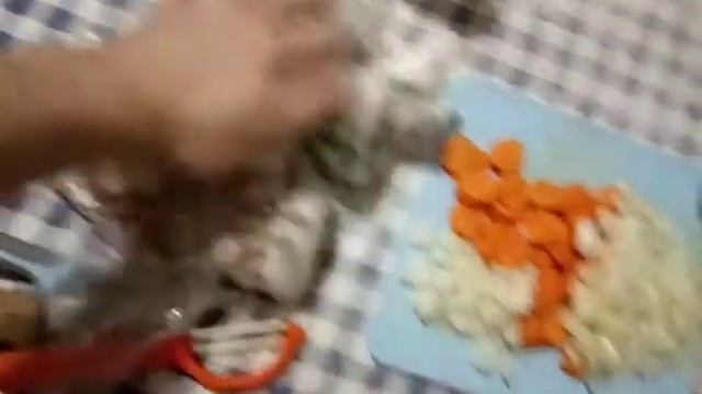 Готовим домашнюю вок-лапша с сибирской изюминкой