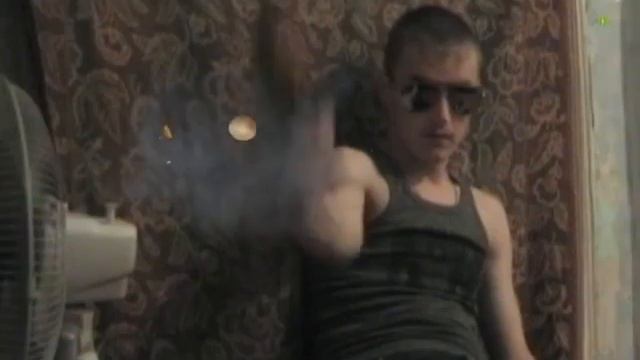 Я растреливаю свой монитор в качестве по лучше= смотреть онлайн