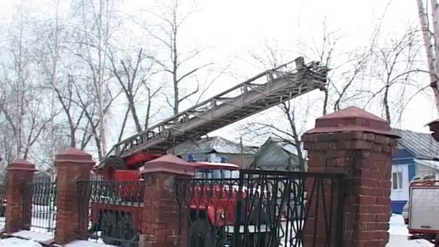 Учения пожарных прошли в гимназии № 1.Март 2013 год. смотреть онлайн