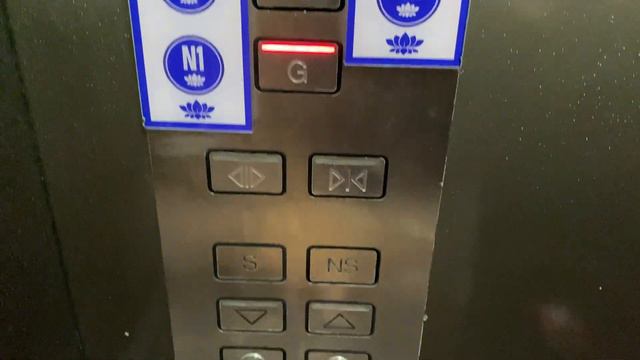 SCHINDLER MICONIC B MR @ LOTUS DESARU [LIFT 11 SERVING BLOCKS M & N] смотреть онлайн