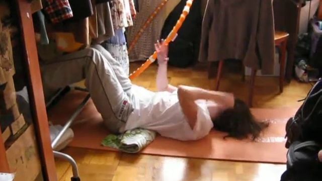 как качают пресс девки смотреть онлайн