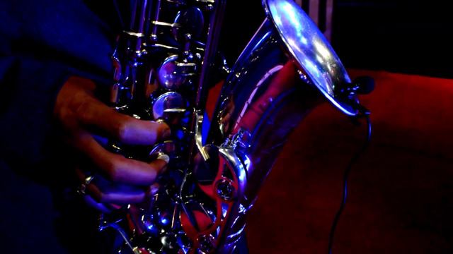 Saxo Vacano Havana смотреть онлайн