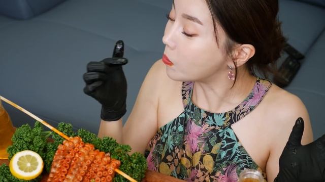 RUS SUB) мёд мармелад Рецепт Есть осьминог спрут пчелиный мёд осьминог спрут  Ssoyoung