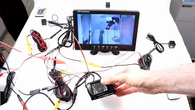 Monitor samochodowy do czterech kamer 9 cali смотреть онлайн