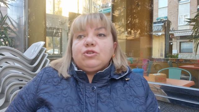 на конец то дали воду & еду в LEROY MERLIN/ЛЕРУА МЕРЛЕН (НАТАЛИЯ КУРБАНОВА) смотреть онлайн