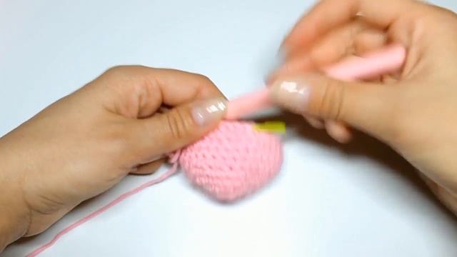Детсике носочки крючком (часть 1)/ How to crochet socks (part 1) смотреть онлайн
