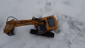 Обзор на: Радиоуправляемый экскаватор HUI NA TOYS масштаб 1:14 2.4G - HN1550