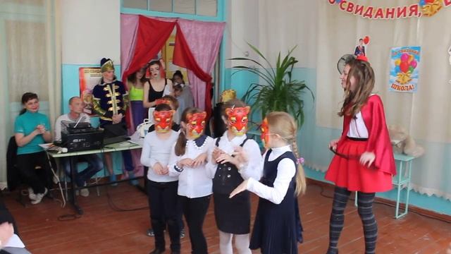 Цирк "Арлекино". Опасная дрессировщица смотреть онлайн