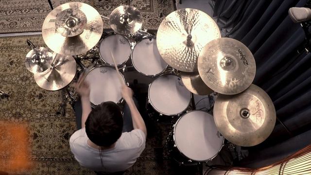 BEHRINGER C2 and B1 Overheads Comparison смотреть онлайн