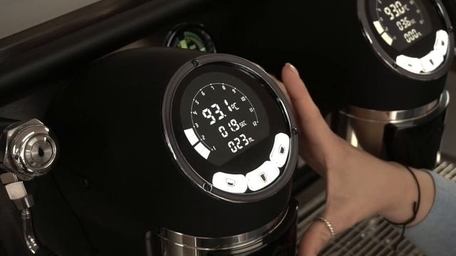 Understanding the User Interface of the Sanremo Cafe Racer смотреть онлайн