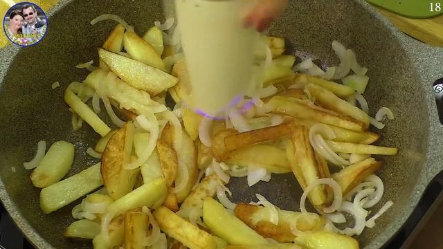 Квашеная капуста, рыба и картошка в сковородке. Вкус детства. Ну очень вкусное и бюджетное блюдо. смотреть онлайн
