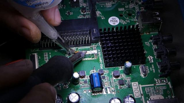 Ремонт телевизора Quarton 32s1b смотреть онлайн