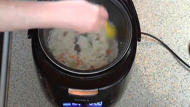 РИСОВАЯ КАША С ИЗЮМОМ И ЦУКАТАМИ В МУЛЬТИВАРКЕ ОЧЕНЬ НЕЖНАЯ И ВКУСНАЯ!!! смотреть онлайн