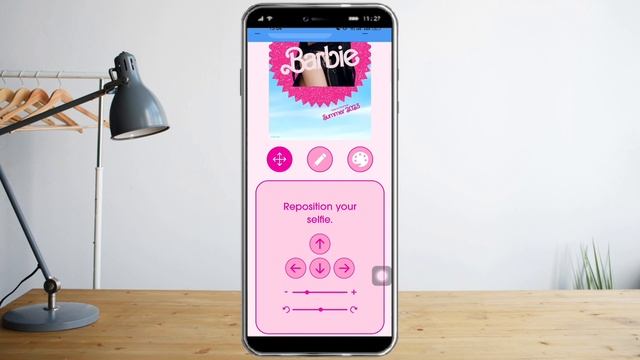 How To Create Barbie Selfie Poster смотреть онлайн