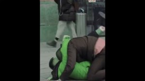 Литвин подрался , с охраной