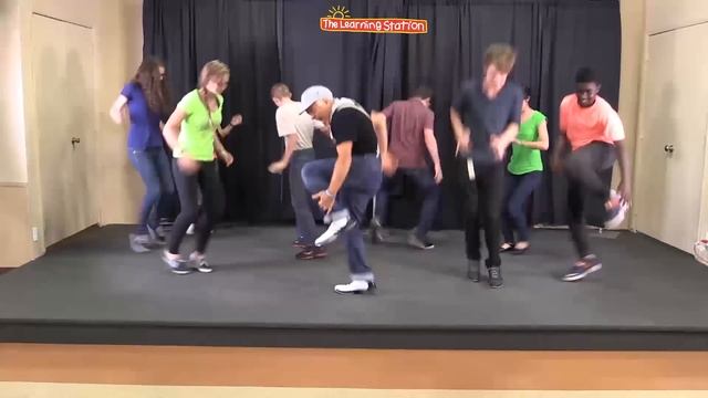 Brain Breaks ♫ Action Songs and Dance Songs for Kids Playlist ♫ Move and Freeze ♫ Kids Songs смотреть онлайн