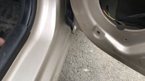 Замена штатных динамиков в Kia Rio на DL Audio Gryphon Pro 165 Midbass