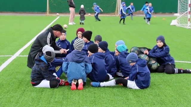 Товарищеская игра/Разминка смотреть онлайн