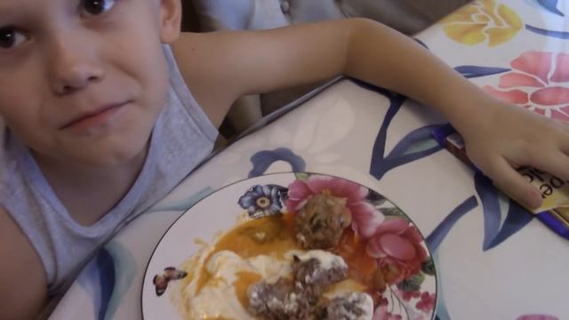 ДОБАВКА К ПЕНСИИ/БАБУЛЮ ПРИВЕЛА ВПЕРВЫЕ В ФИКС ПРАЙС/НУ ОЧЕНЬ ВКУСНЫЕ ГОЛУБЦЫ/ГЛАДИМ БЕЛЬЕ смотреть онлайн