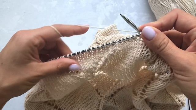 Как вязать быстрее при круговом вязании и как избавиться от рядности при поворотном вязании. смотреть онлайн