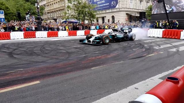 Nagy Futtam 5 (2017) Mercedes AMG Petronas Motorsport - Valtteri Bottas 2 смотреть онлайн