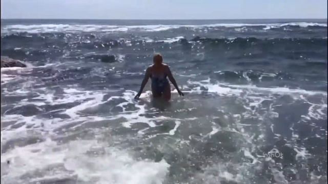 Trinity Sunday at seaside 🌠 with Verona. смотреть онлайн