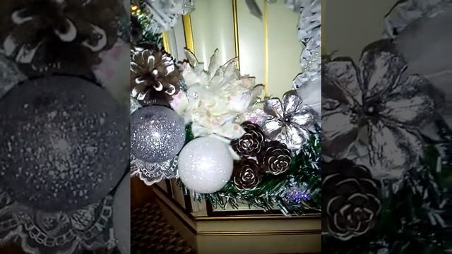 Новогодний венок из газетных трубочек своими руками! смотреть онлайн