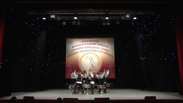 Борская круговая кадриль им. Устиновой смотреть онлайн