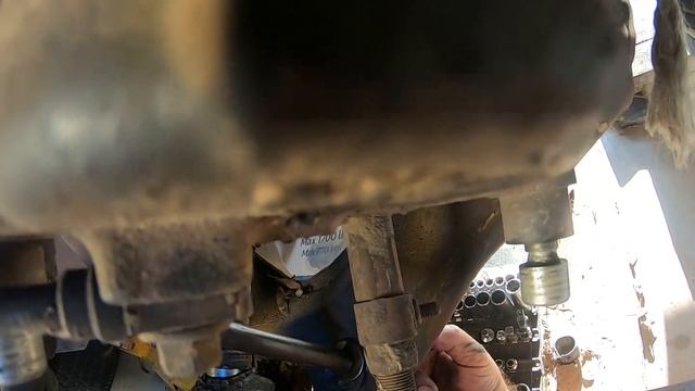 Chevy Tahoe 1995 Control arms replacement Part 2 смотреть онлайн