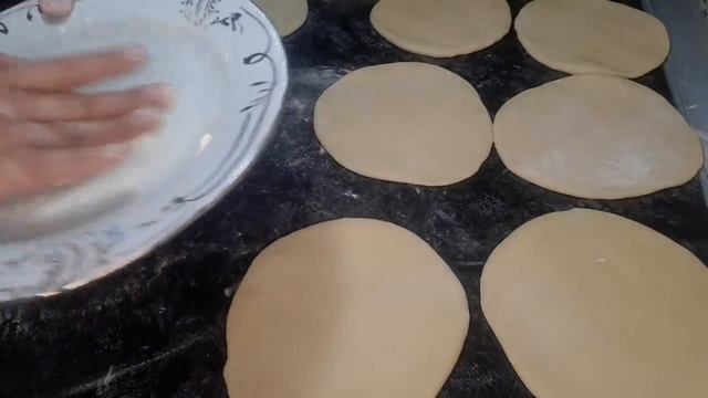 НОВЫЕ ЧУДО ВОЗДУШНЫЕ СЛОЁНЫЕ БУЛОЧКИ по-французски БРИОШИ к чаю на каждый день Tasty Pastries Recip смотреть онлайн