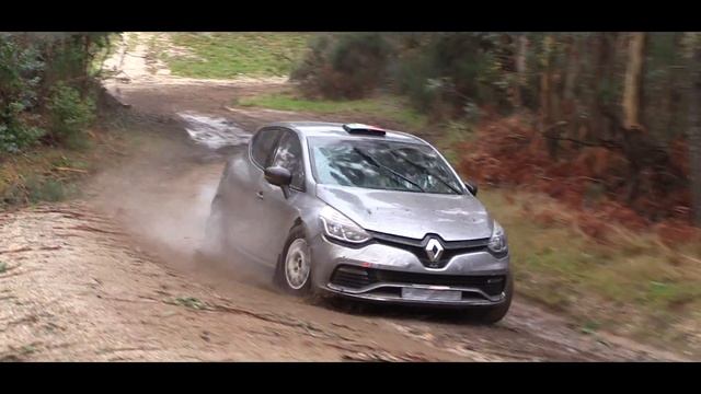 Testes 2017 | Gil Antunes - Renault Clio R3T [Full HD] смотреть онлайн