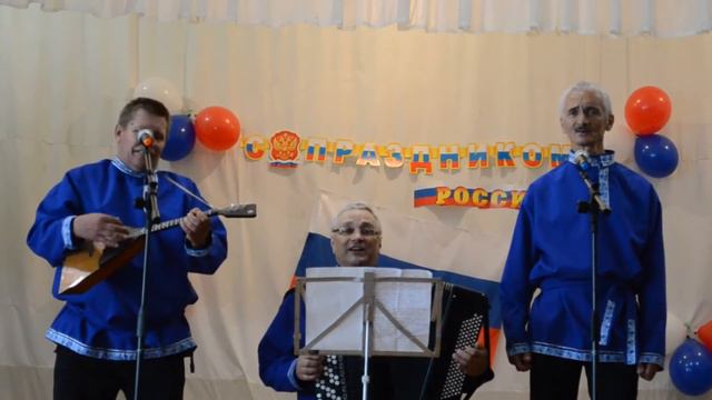 Кто в деревне вырос смотреть онлайн