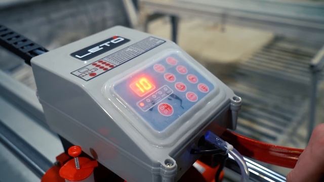 Плиткорез который сам режет плитку Недорогой китайский станок LETO TOOLS T8 12 смотреть онлайн