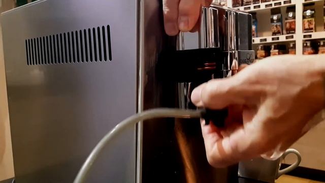 Gamea Lux - Entretien Mousseur à Lait / Milk Frother Maintenance смотреть онлайн