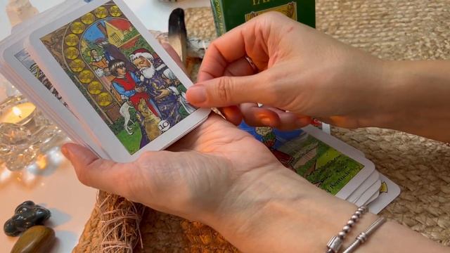 ??Обзор-распаковка Викканской колоды Робин Вуд. Review-Unpacking Robin Wood's Wiccan Deck. смотреть онлайн