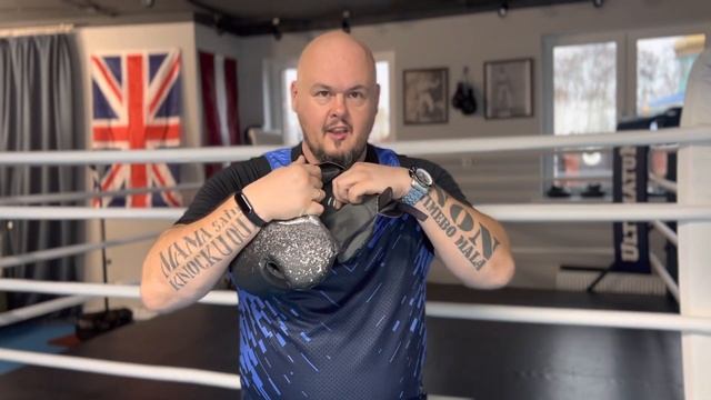 Обзор нового шлема Reload MR200 от ULTIMATUM BOXING смотреть онлайн