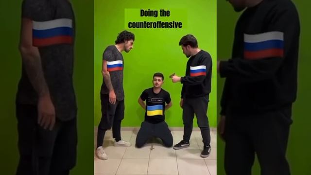 ?? Западные пользователи Твиттера шутят: "Бандеровский боевик на тренировке и во время реального смотреть онлайн