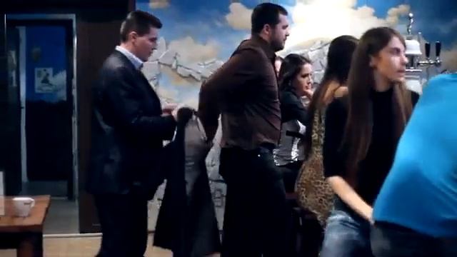 Как снять девушку в клубе смотреть онлайн