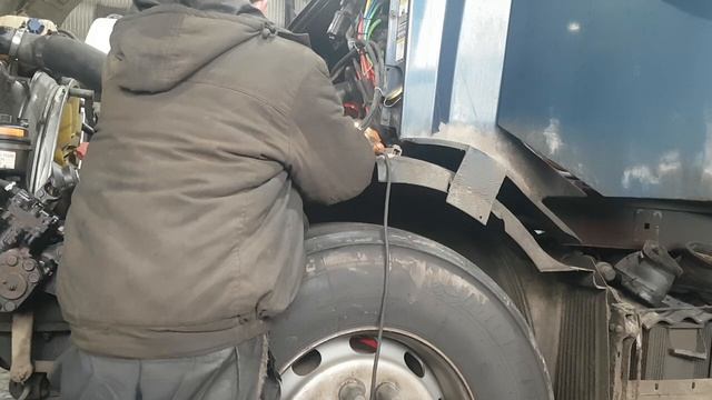 #Часть 11. Cummins ISX 15. Запуск двигателя. смотреть онлайн