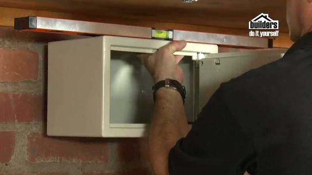 Builders DIY: Home Security - Installing a Safe смотреть онлайн