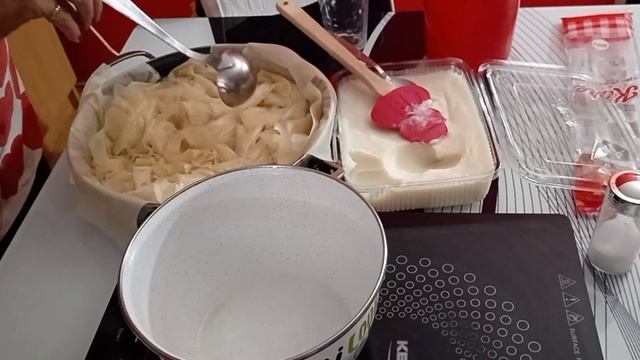 Prazan burek смотреть онлайн